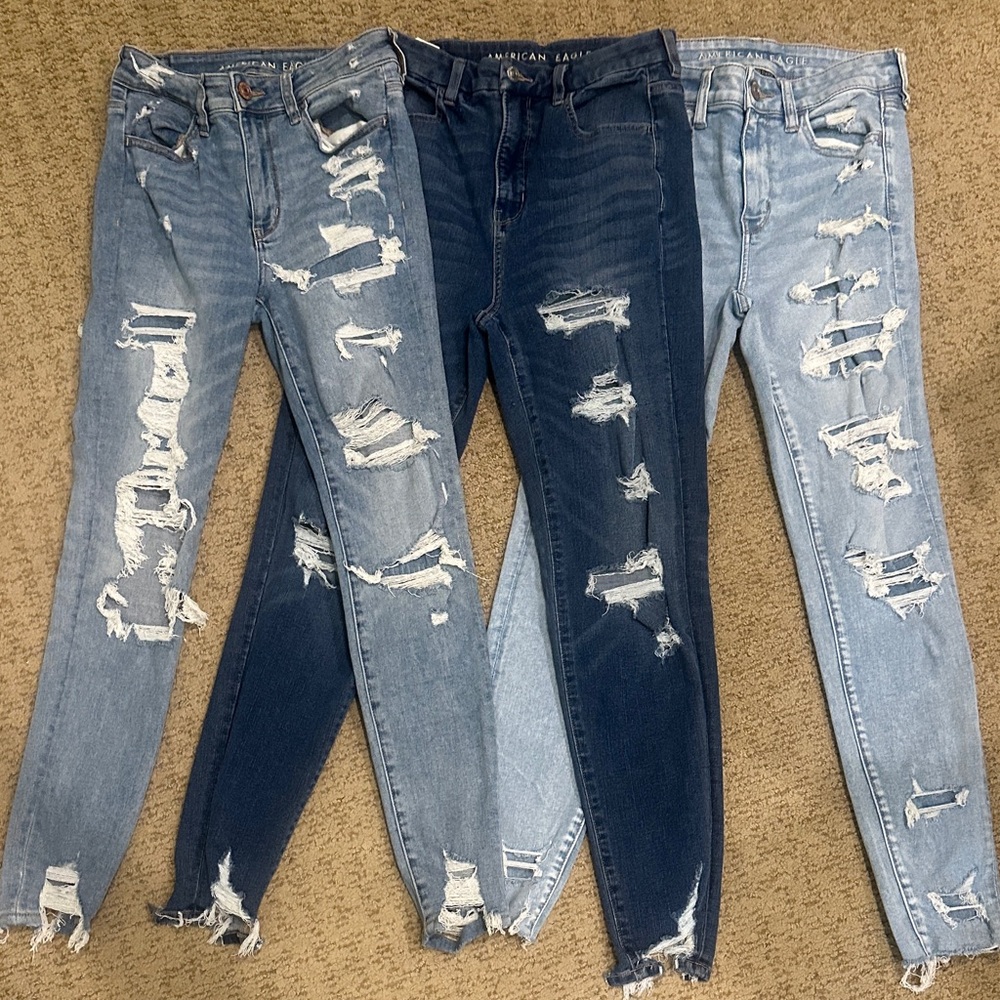 American Eagle Outfitters Women's Ripped Skinny Jeans - Blue Shades